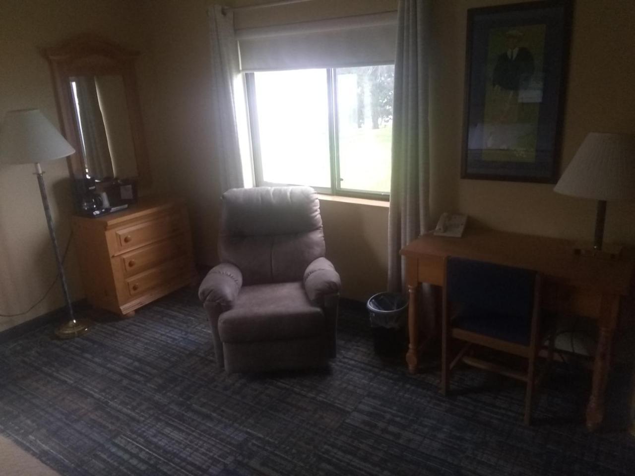 Hotel Super 8 By Wyndham Baxter/Brainerd Area Esterno foto