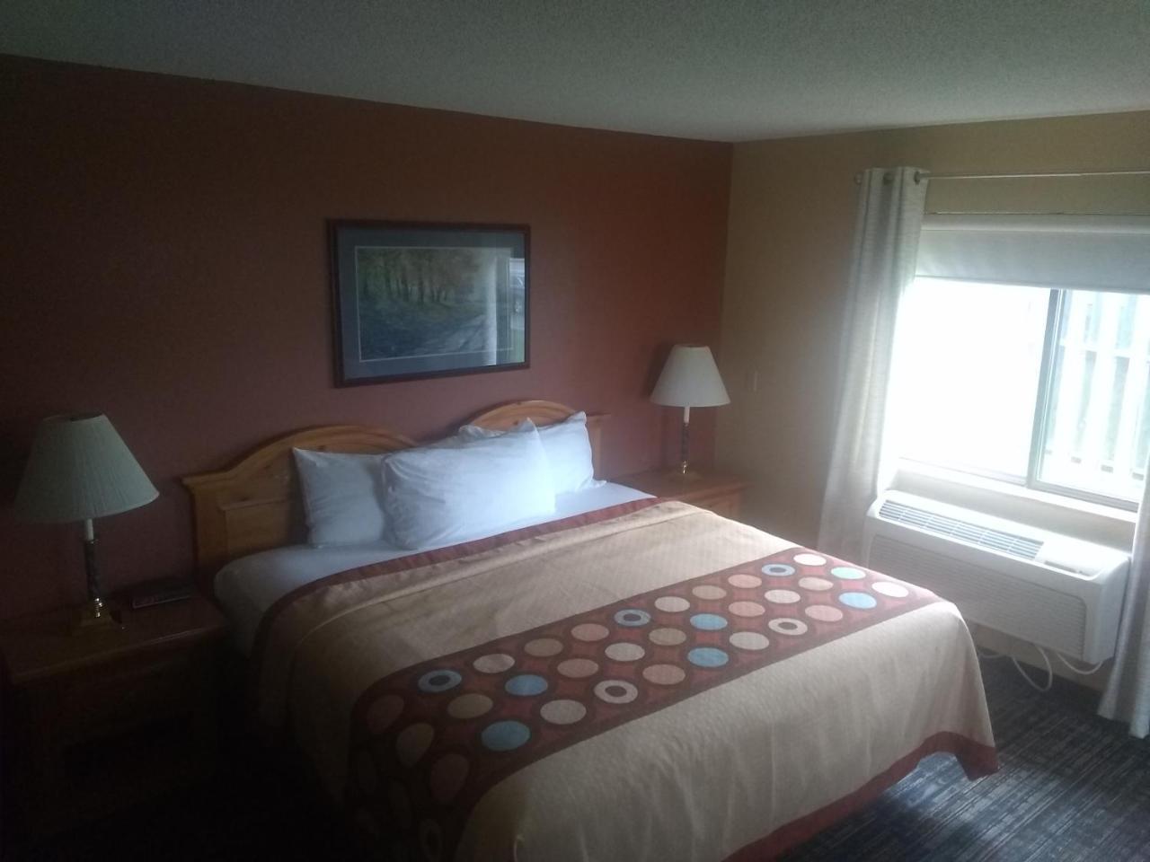 Hotel Super 8 By Wyndham Baxter/Brainerd Area Esterno foto
