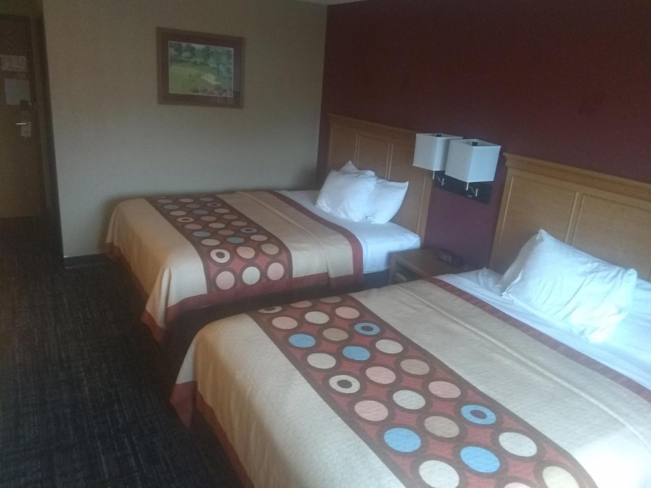 Hotel Super 8 By Wyndham Baxter/Brainerd Area Esterno foto
